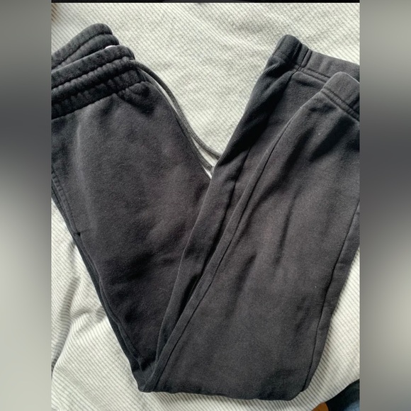 Black jogger Tna - Picture 2 of 2